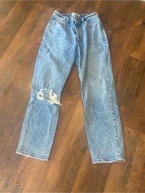 Abercrombie & Fitch Curve Love The Dad High Rise Distressed Jeans